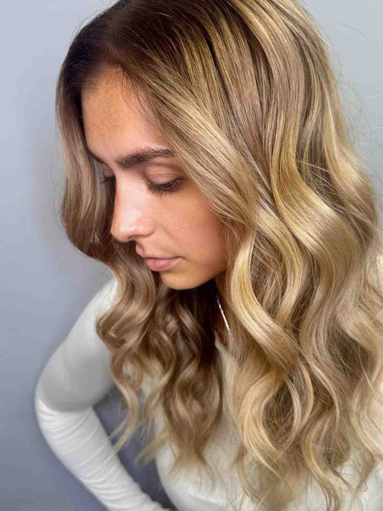 Warm Pale Blonde Waves